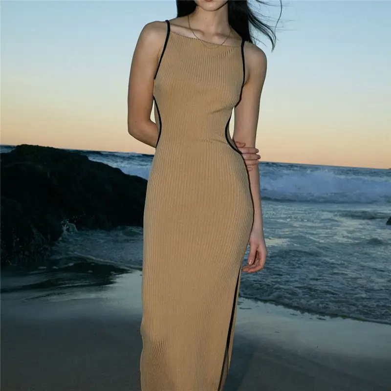 Elegant Backless Dress with Lace-Up Sleeves for Women - Image 3