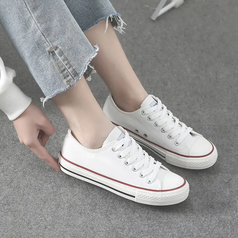 White Canvas Low-Top Sneakers for Women Spring 2024 - Image 4
