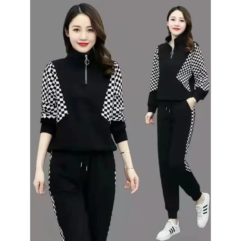 Women White Checkered Track Suit Spring 2025 - Image 3