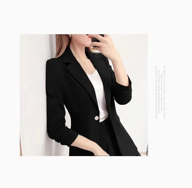 Red 2-Piece Women's Suit with Pleated Skirt — feature 3