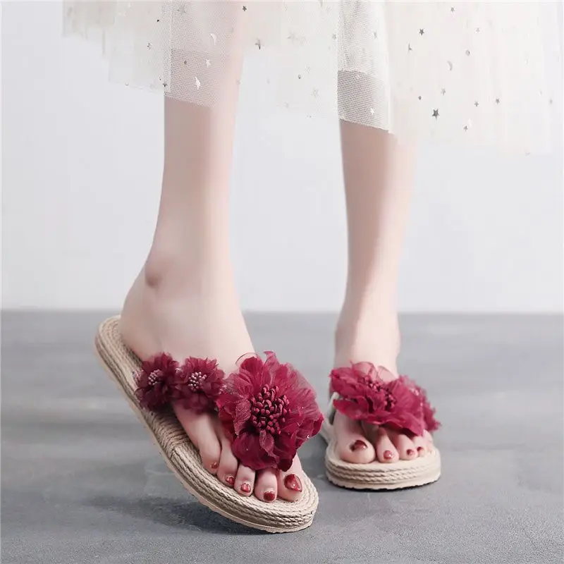 Trendy Half-Slip Beach Flip-Flops for Women