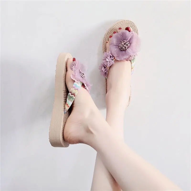 Trendy Half-Slip Beach Flip-Flops for Women