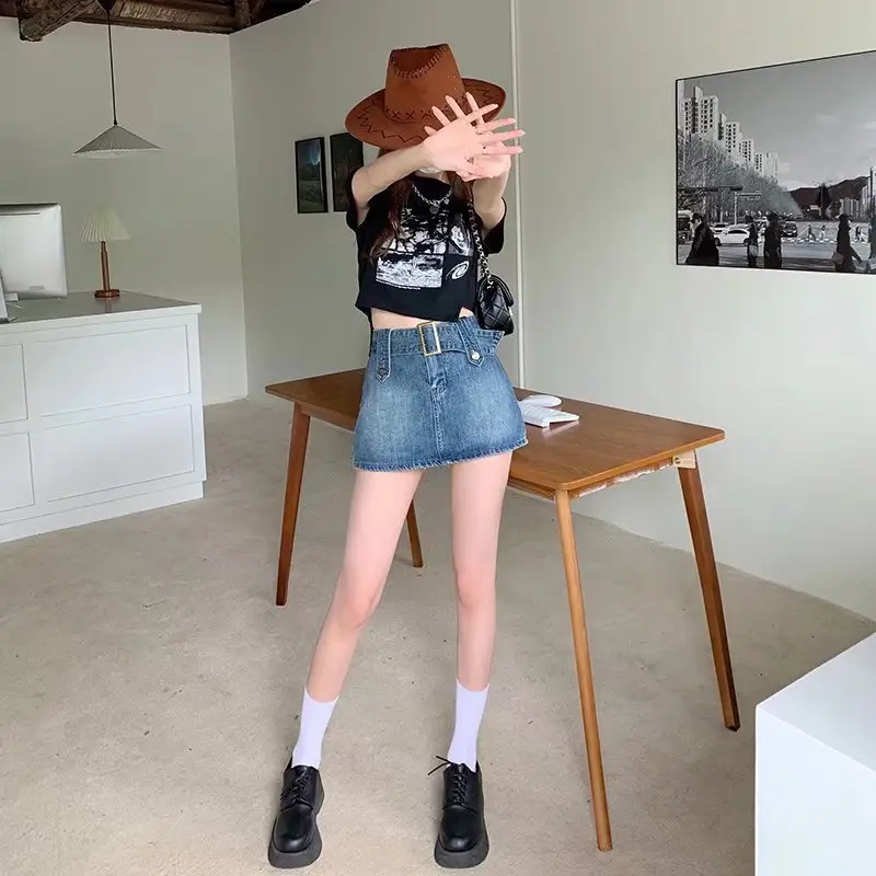 2026 High-Waisted Retro Denim Shorts for Women - Image 4