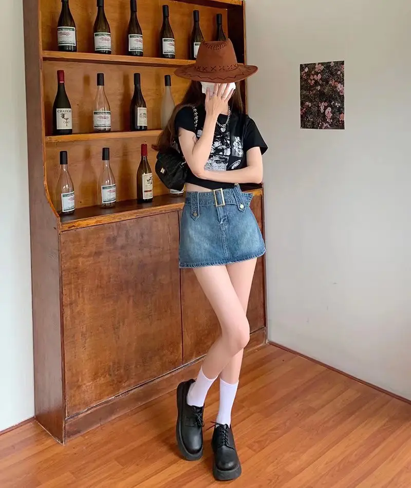 2026 High-Waisted Retro Denim Shorts for Women — feature 36