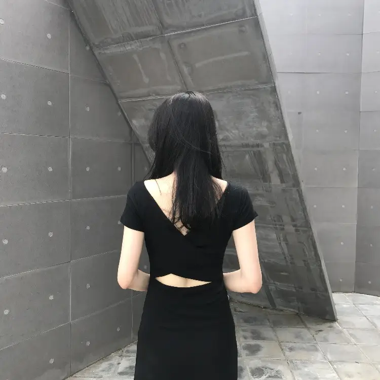 2025 Korean Style Black Bodycon Skirt Mid Length Slit Sleeve Dress — feature 11