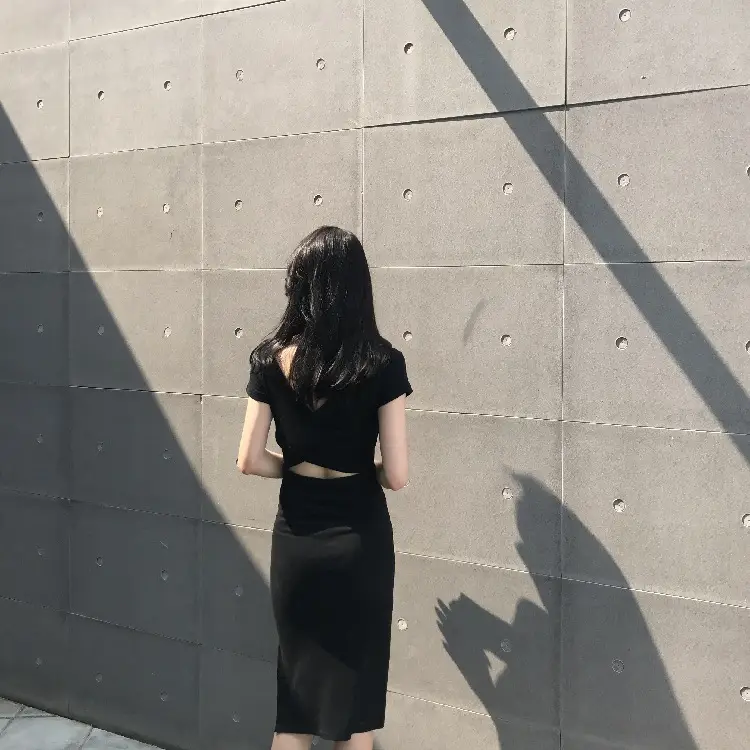 2025 Korean Style Black Bodycon Skirt Mid Length Slit Sleeve Dress — feature 14