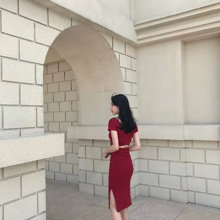 2025 Korean Style Black Bodycon Skirt Mid Length Slit Sleeve Dress — feature 23