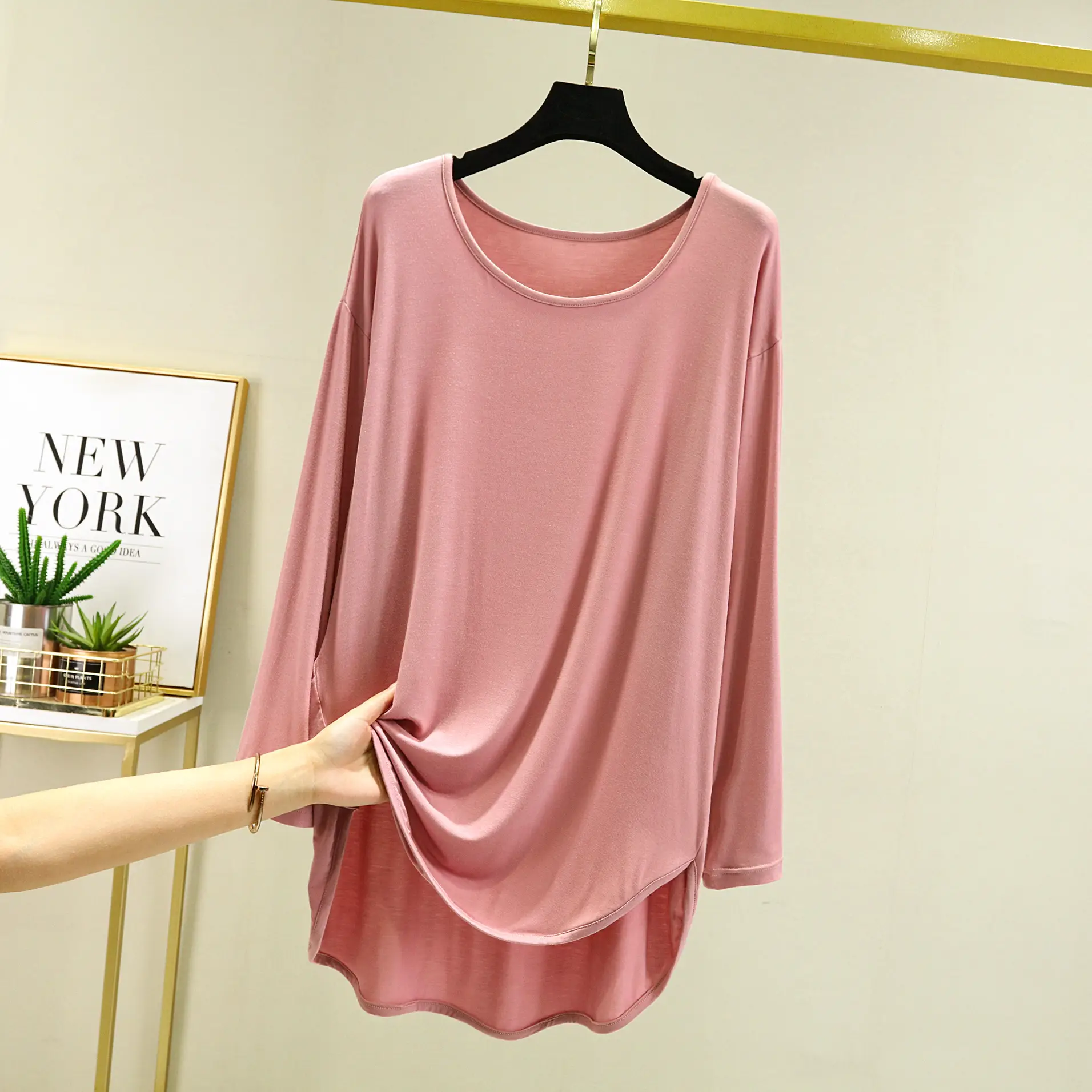 Women's White Long Sleeve T-Shirt Loose Fit Spring Summer - Image 4