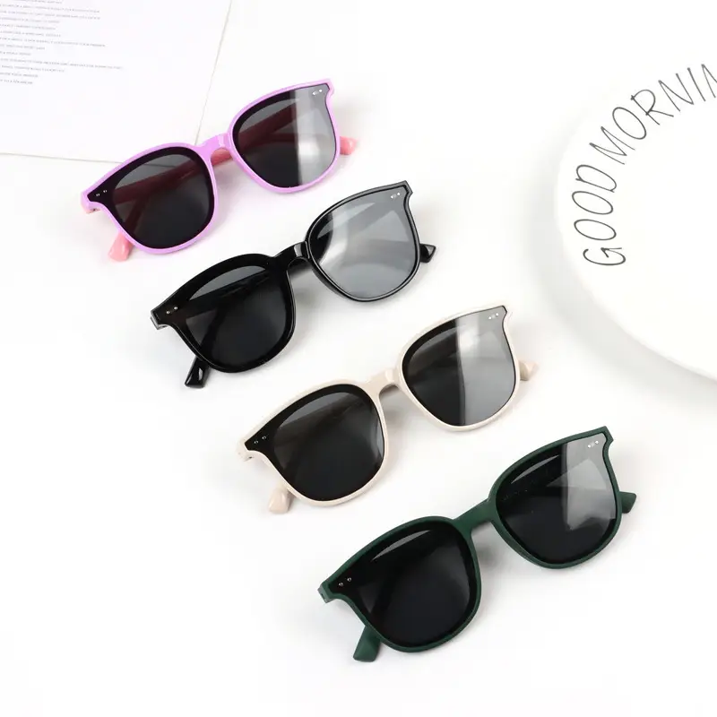 Kids Polarized Sunglasses Black Green Travel Sunshade - Image 8
