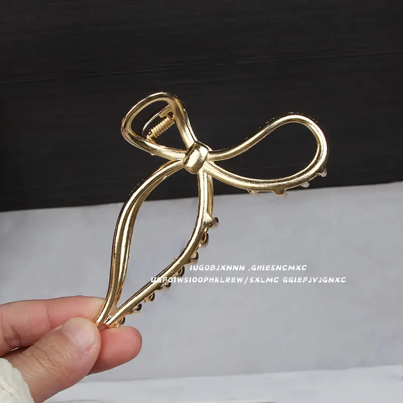 Elegant Metal Hair Clips for Women & Men - Image 6