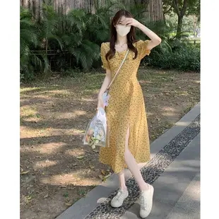 Women's White Chiffon Floral Waist Slimming Dress — feature 10