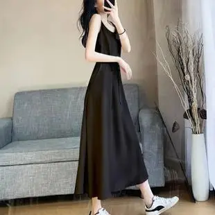 Women's White Chiffon Floral Waist Slimming Dress — feature 57