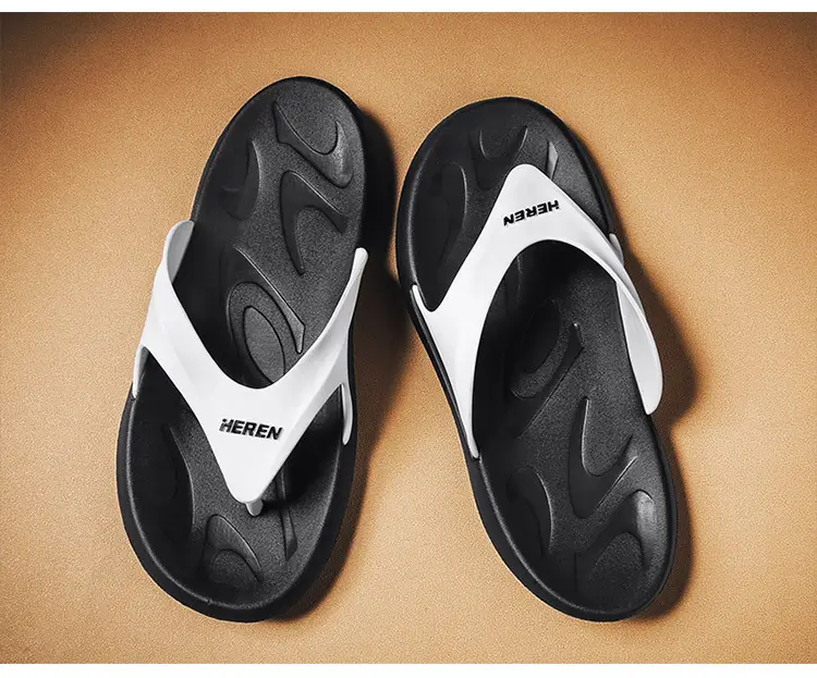 2025 Men's White Flip-Flops Large Summer Slippers — feature 8