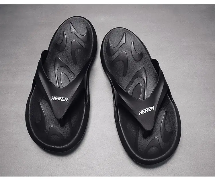 2025 Men's White Flip-Flops Large Summer Slippers — feature 9