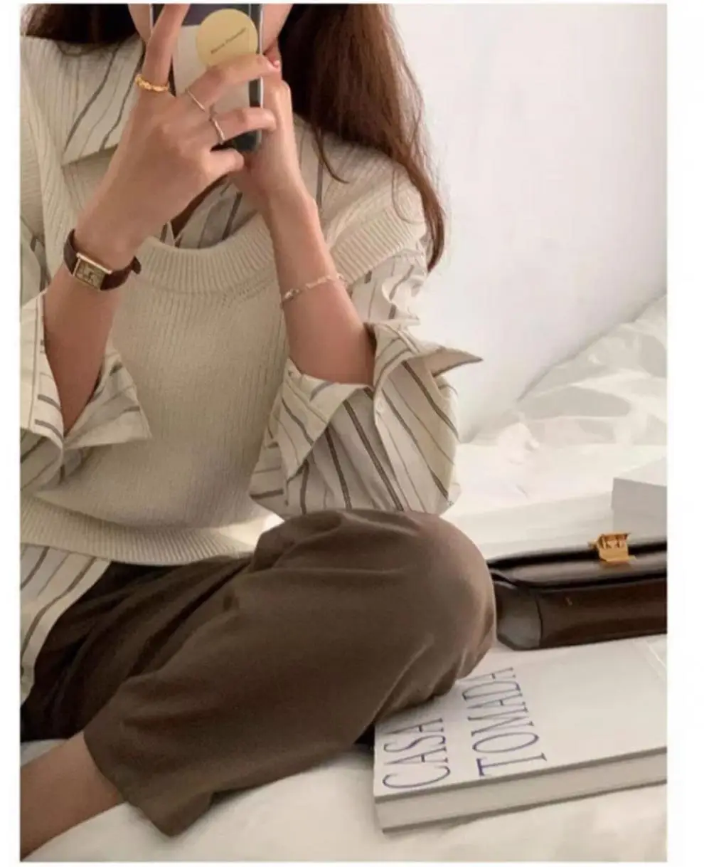 Korean Style Striped Cardigan Top with Long Sleeves — feature 4