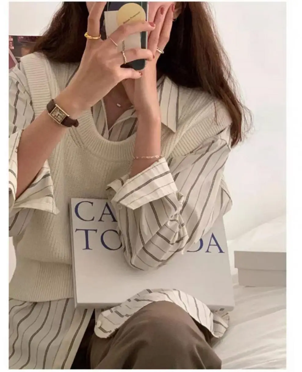Korean Style Striped Cardigan Top with Long Sleeves — feature 7