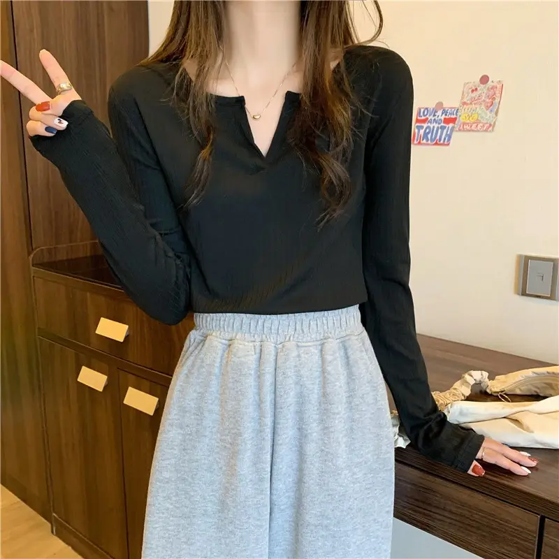 Women V-neck Long Sleeve T-Shirt Grey Slim Fit — feature 5