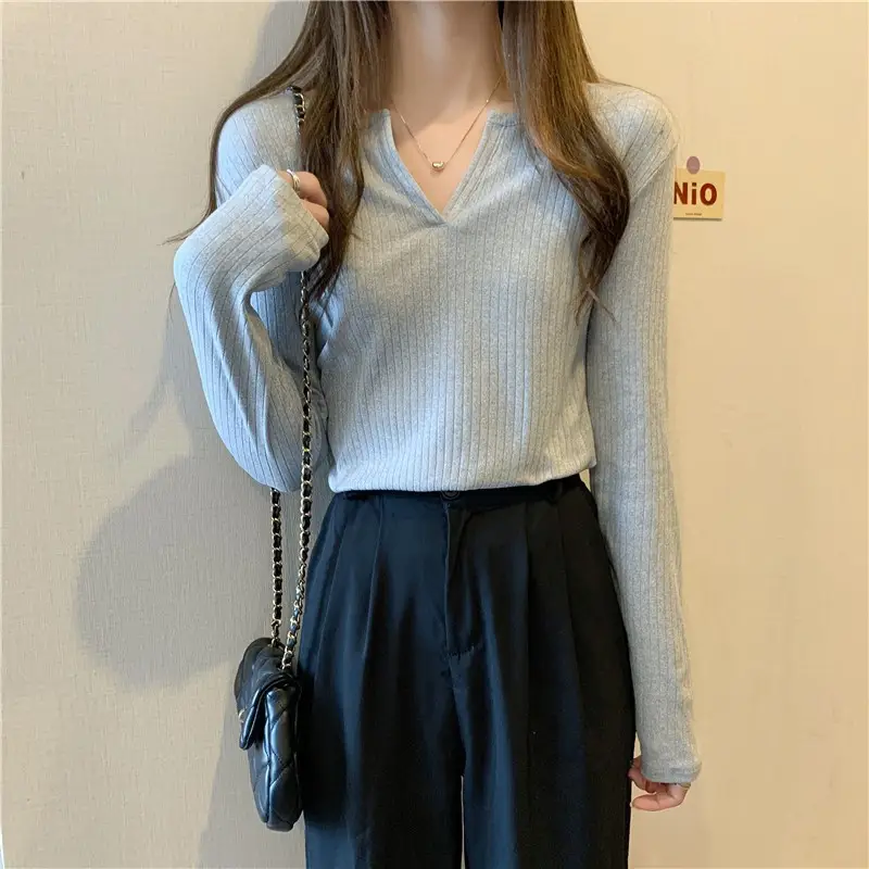 Women V-neck Long Sleeve T-Shirt Grey Slim Fit — feature 9