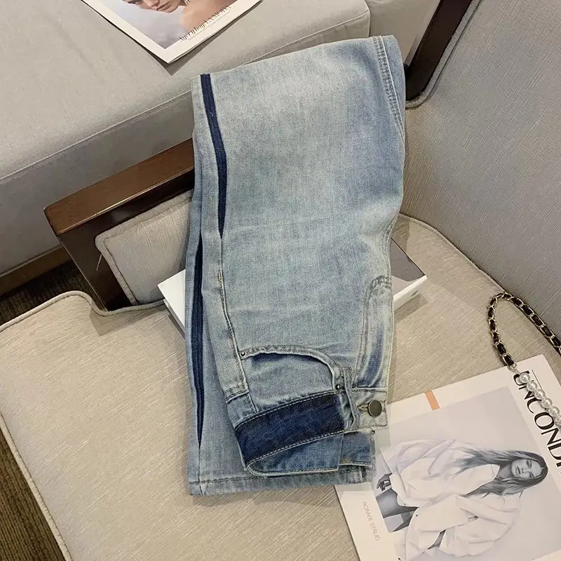2022 Women's Wide Leg Jeans Blue Washed - Image 4