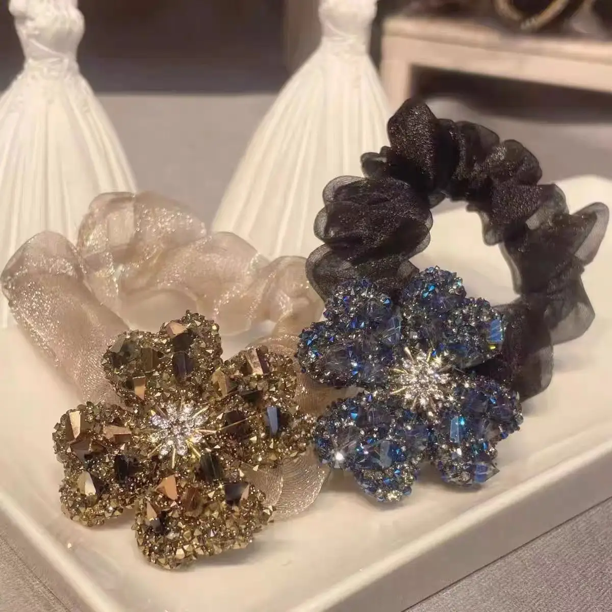 Rhinestone Hair Tie with Flower Design Brown - Image 4
