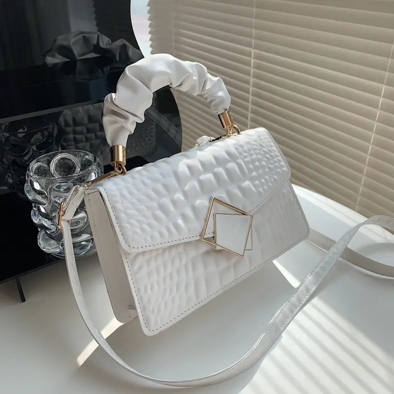 White Quilted Crossbody Bag for Women 2026 - Image 7