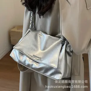Blue Mini Crossbody Bag for Women 2022 — feature 9