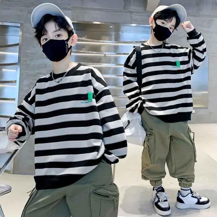 Boys Sweatshirt Spring 2025 Green White Graphic - Image 5