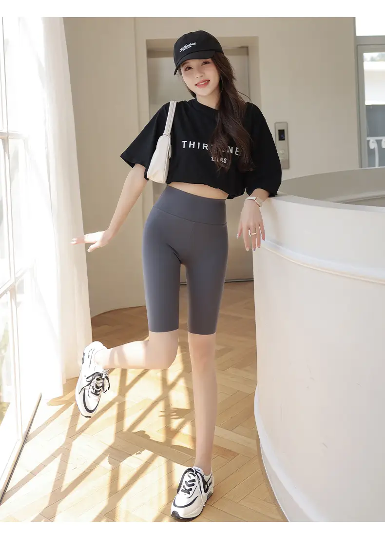 Women's Black Five Point Shark Pants Large — feature 20