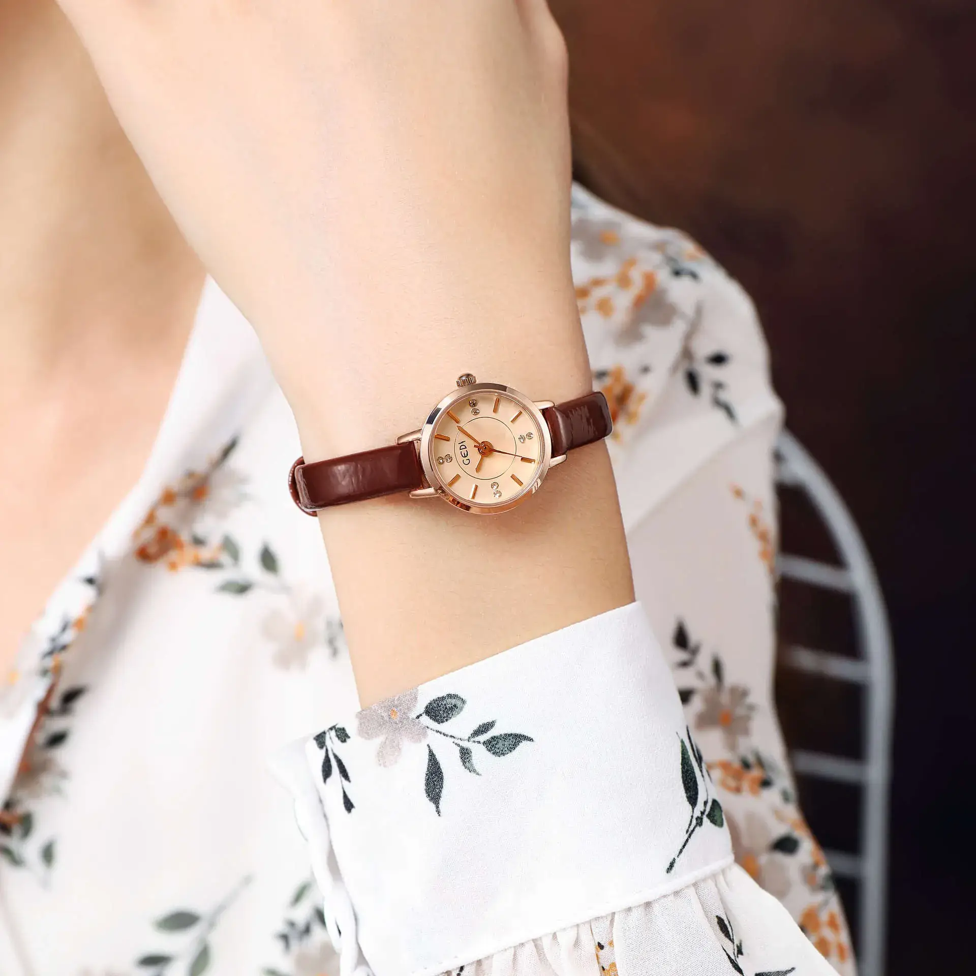 Women's Gedi Korean Style Quartz Watch Rose Gold Black Belt - Image 7