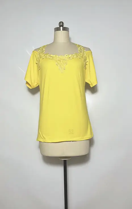 Women's Pink Lace V Neck T-Shirt European Size - Image 7