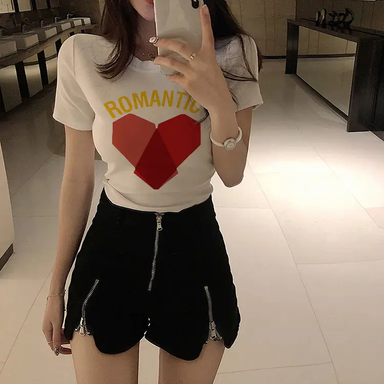 Women Yellow Heart Print Short T-Shirt 2025 — feature 6