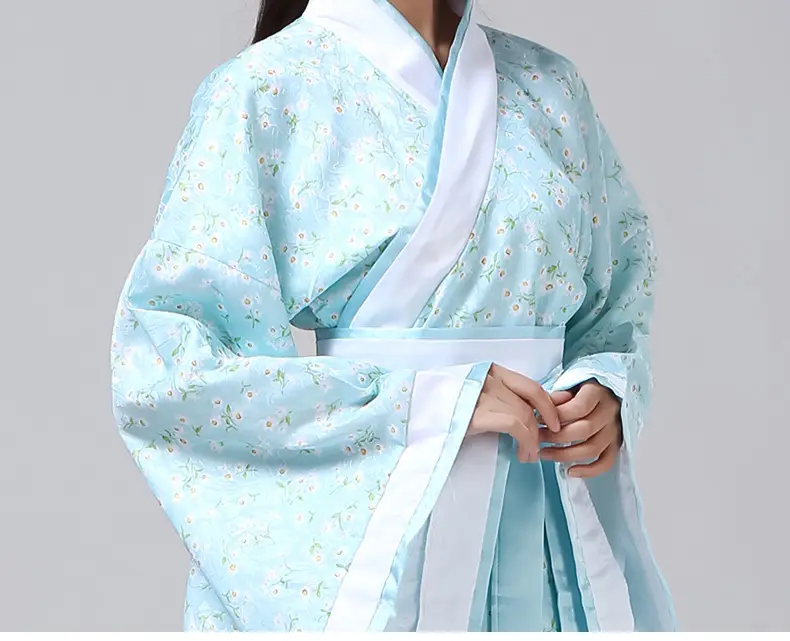 复制_2020汉服女复古影楼毕业照写真舞蹈演出.jpg