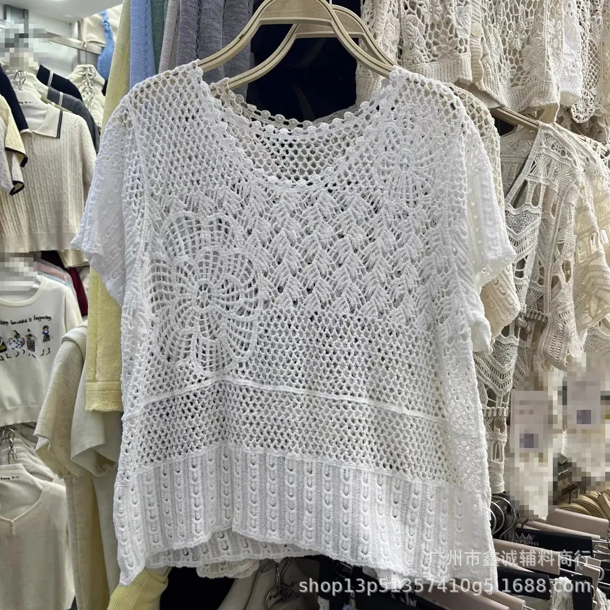Women's Summer Crochet Lace V-neck Shirt - Image 47