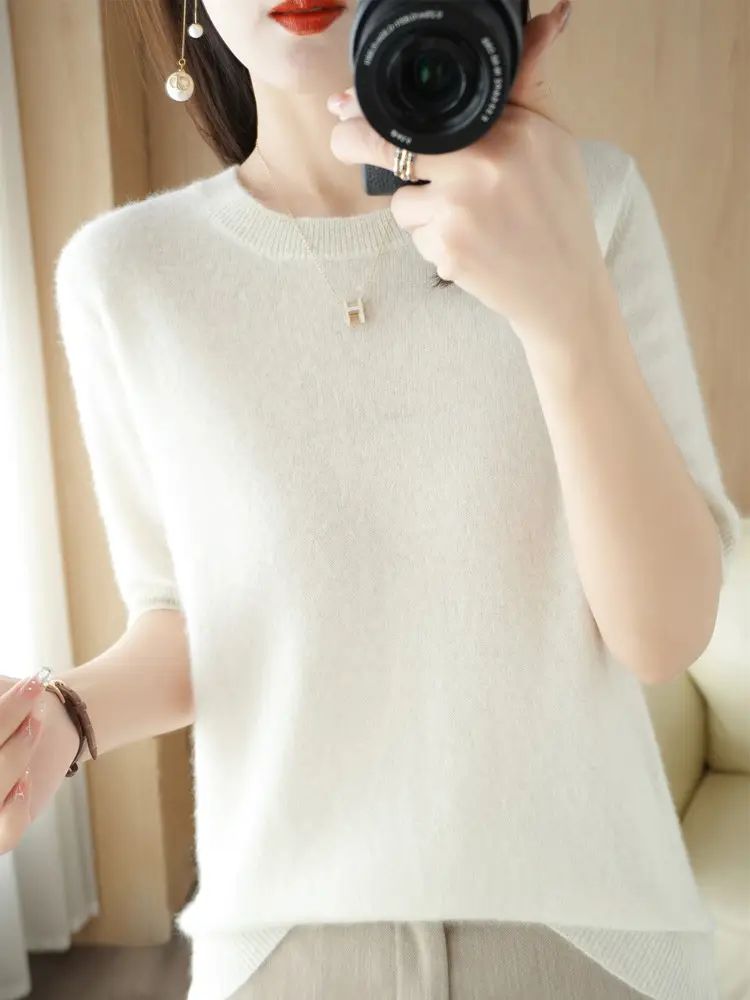 2025 Spring Women's Knit Round Neck Short Pullover - Image 11