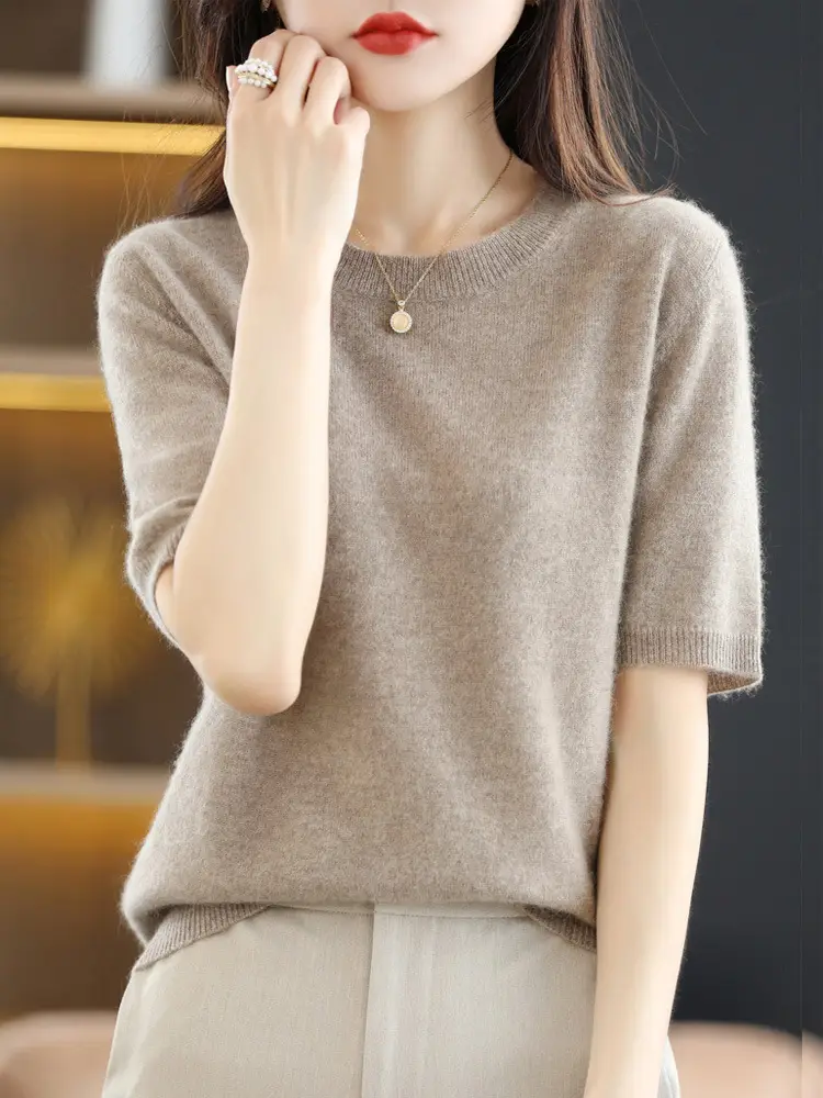 2025 Spring Women's Knit Round Neck Short Pullover - Image 17