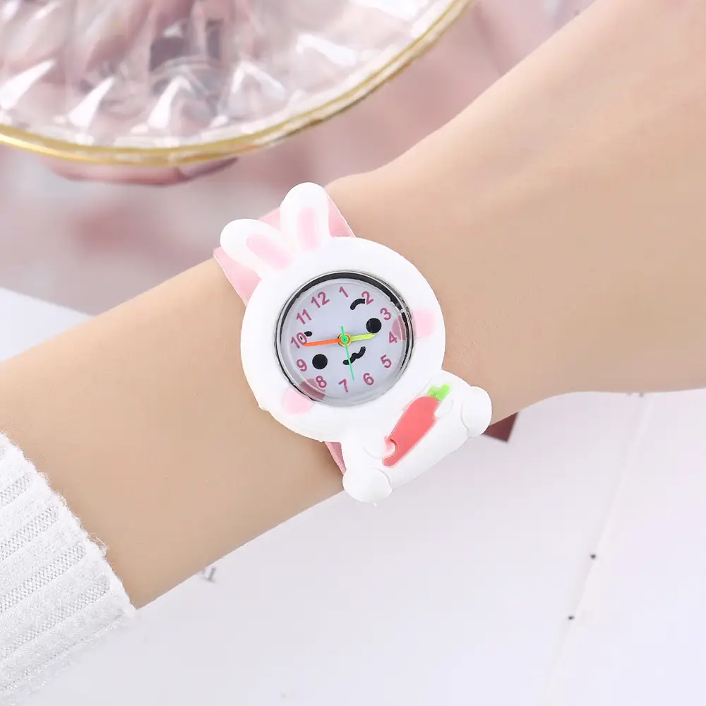 A08702 children's quartz watch a variety of cartoon animation small animals clap watch kindergarten baby play young