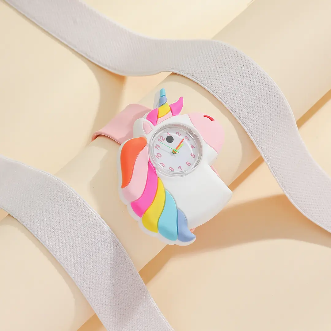 A08702 children's quartz watch a variety of cartoon animation small animals clap watch kindergarten baby play young