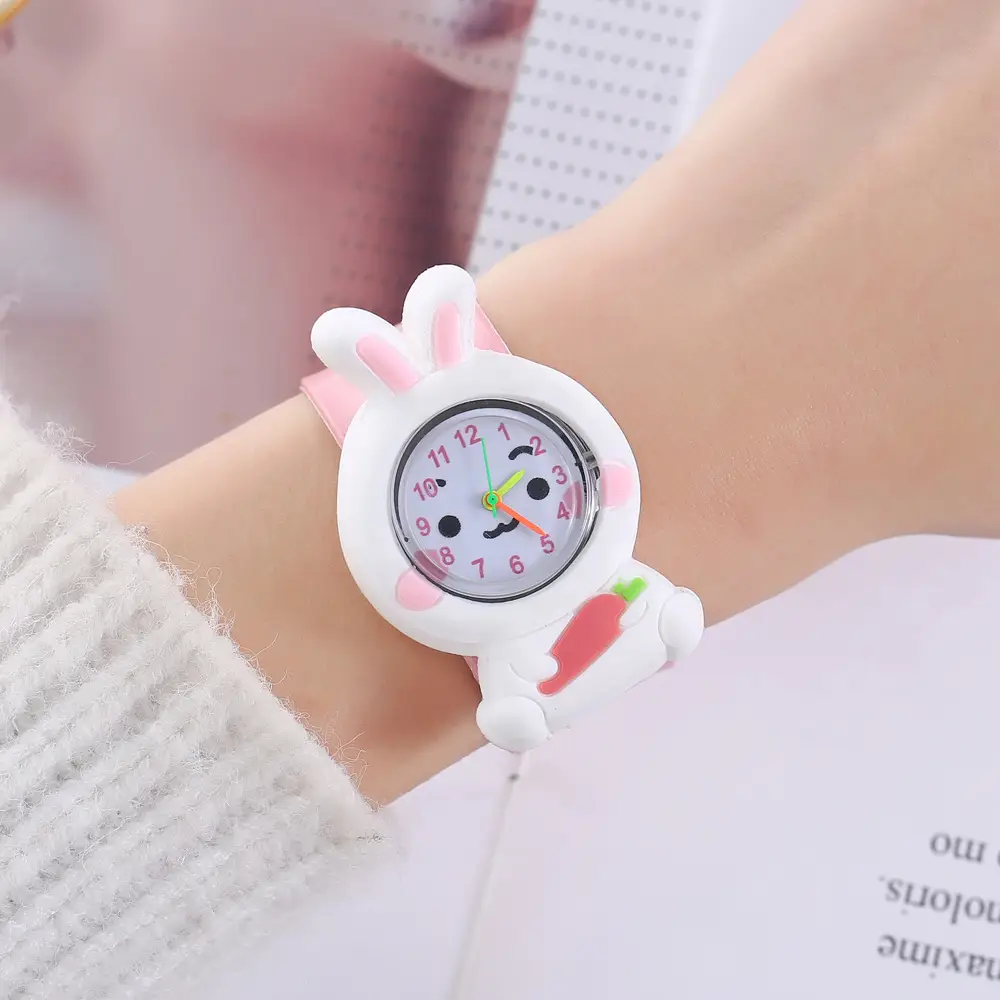 A08702 children's quartz watch a variety of cartoon animation small animals clap watch kindergarten baby play young