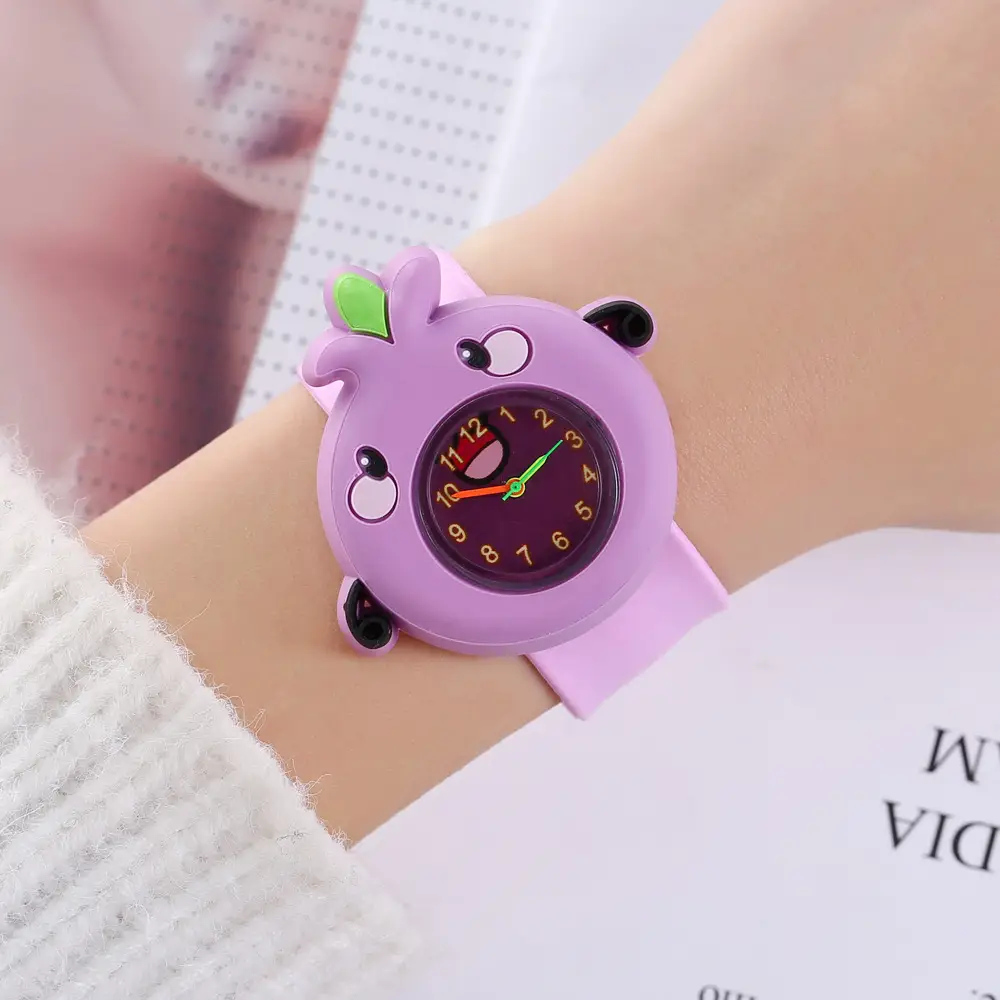 A08702 children's quartz watch a variety of cartoon animation small animals clap watch kindergarten baby play young