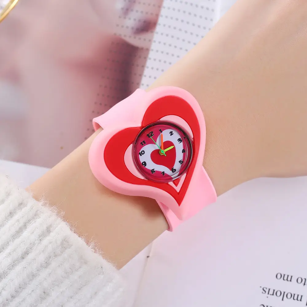 A08702 children's quartz watch a variety of cartoon animation small animals clap watch kindergarten baby play young