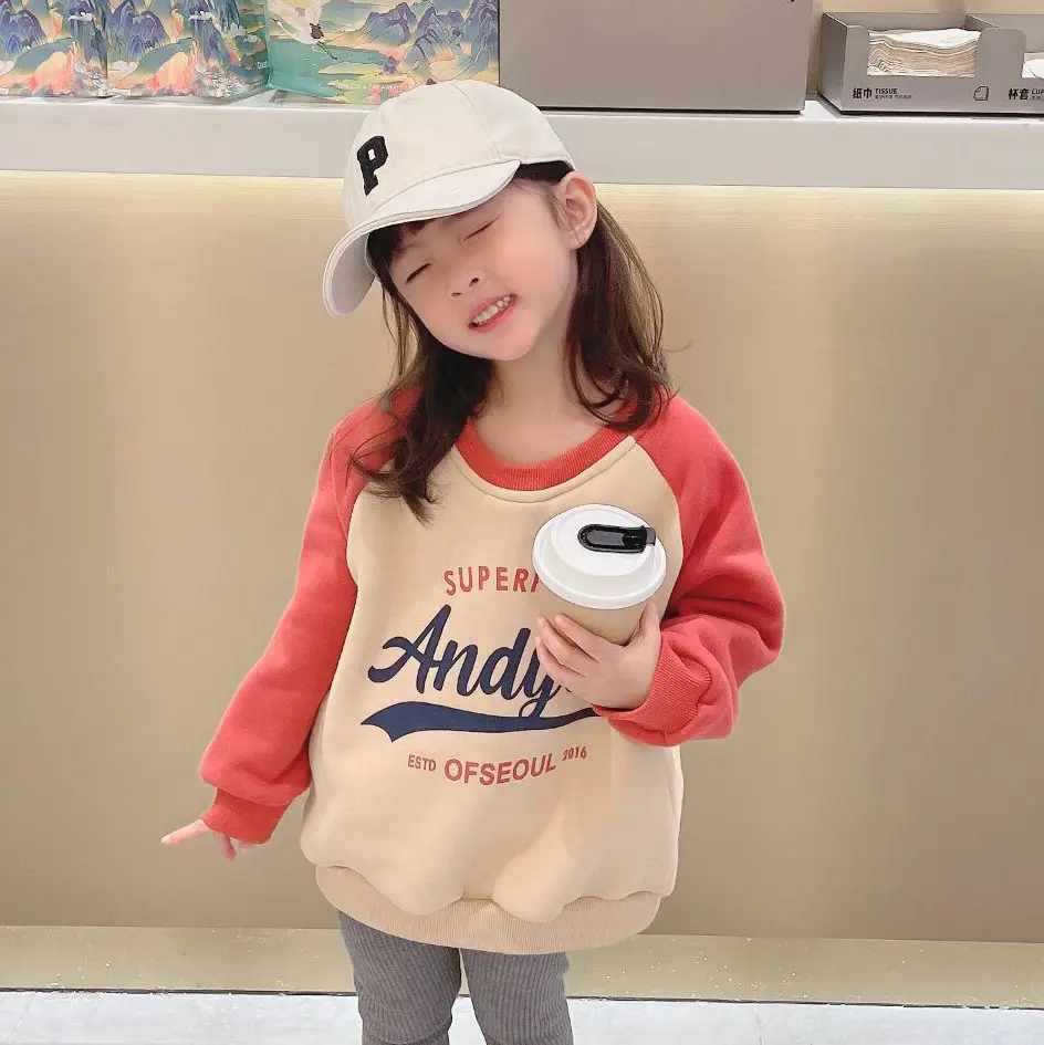 Kids Peaked Hat Brown with White P Logo