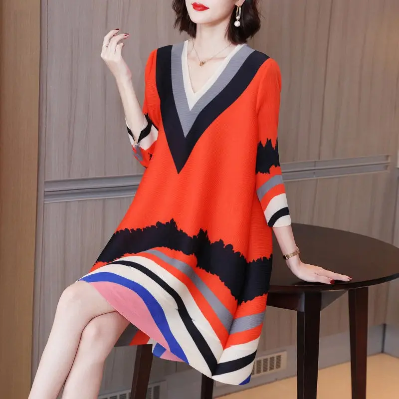 Women's Orange Striped V-Neck Midi Dress Plus Size - Image 4