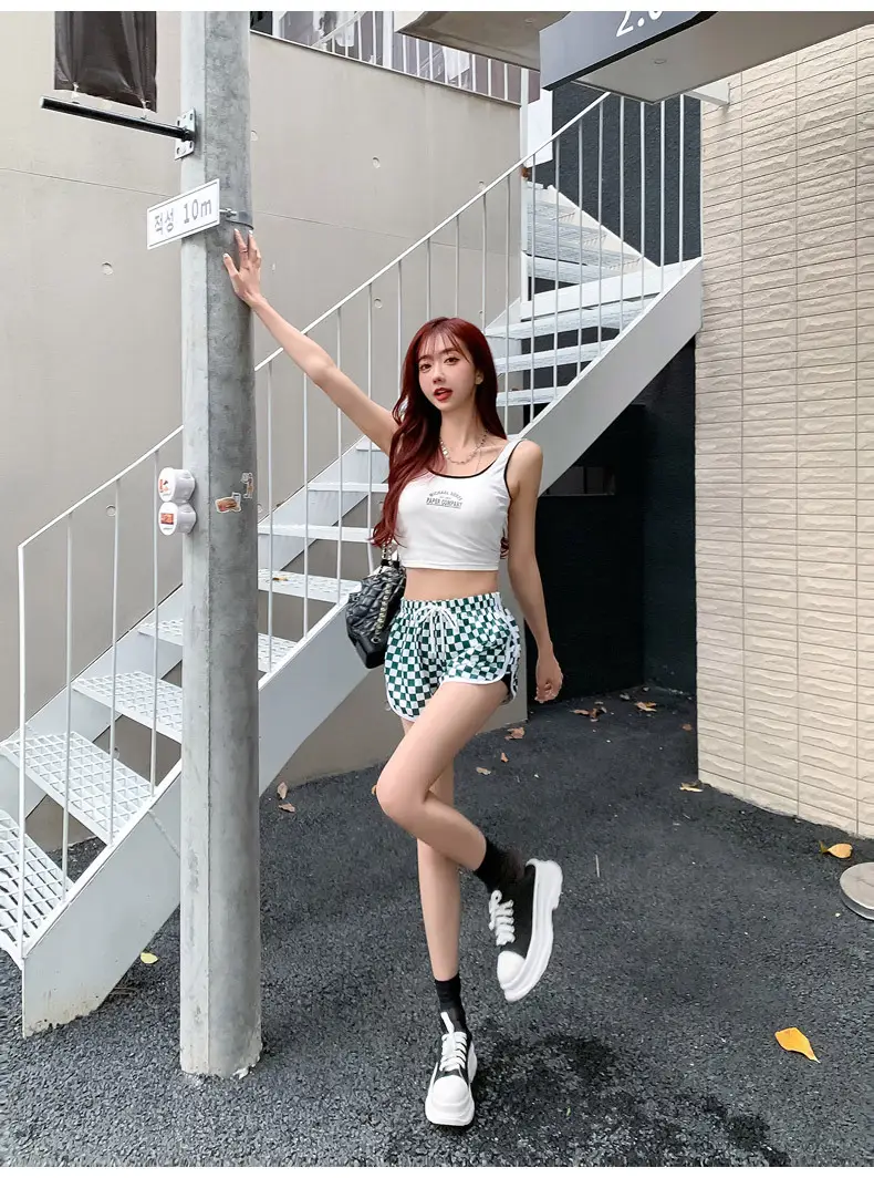 Women Checkerboard Shorts Green White 2022 Summer — feature 13