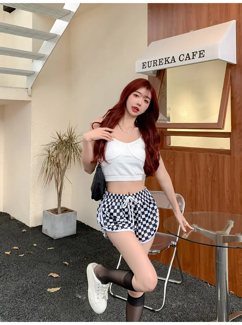 Women Checkerboard Shorts Green White 2022 Summer — feature 14