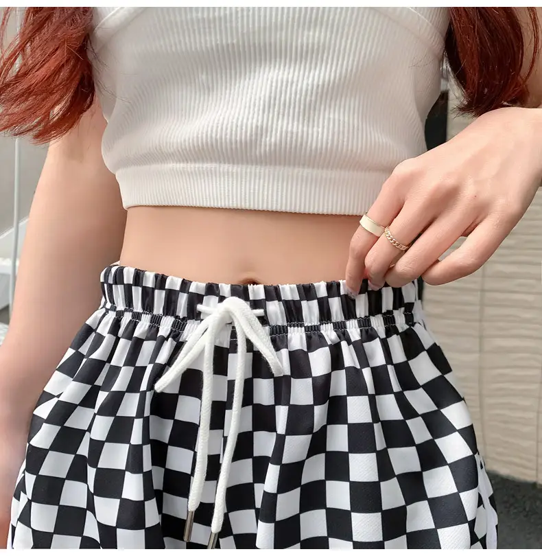 Women Checkerboard Shorts Green White 2022 Summer — feature 20