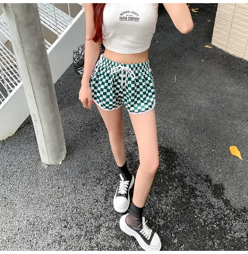 Women Checkerboard Shorts Green White 2022 Summer — feature 4