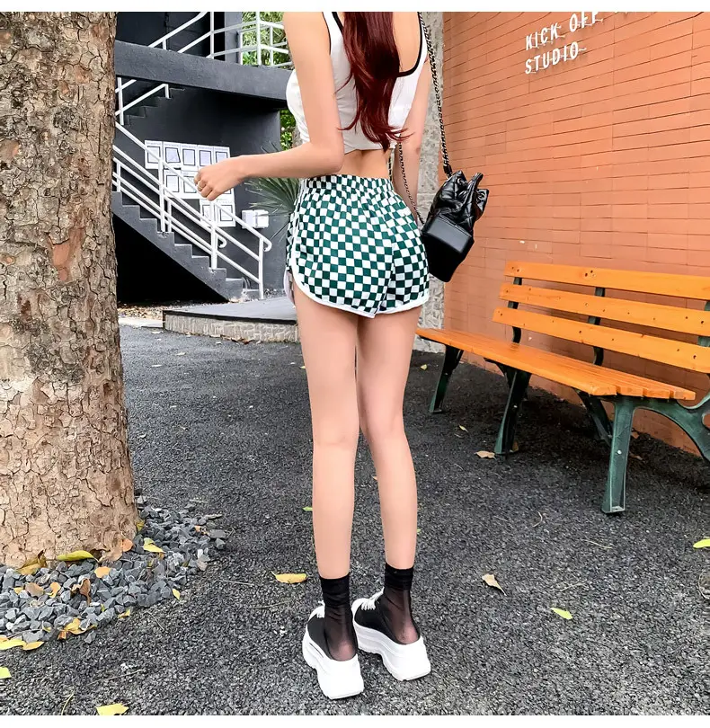 Women Checkerboard Shorts Green White 2022 Summer — feature 7