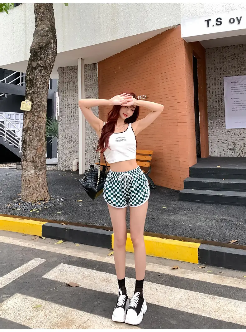 Women Checkerboard Shorts Green White 2022 Summer — feature 8