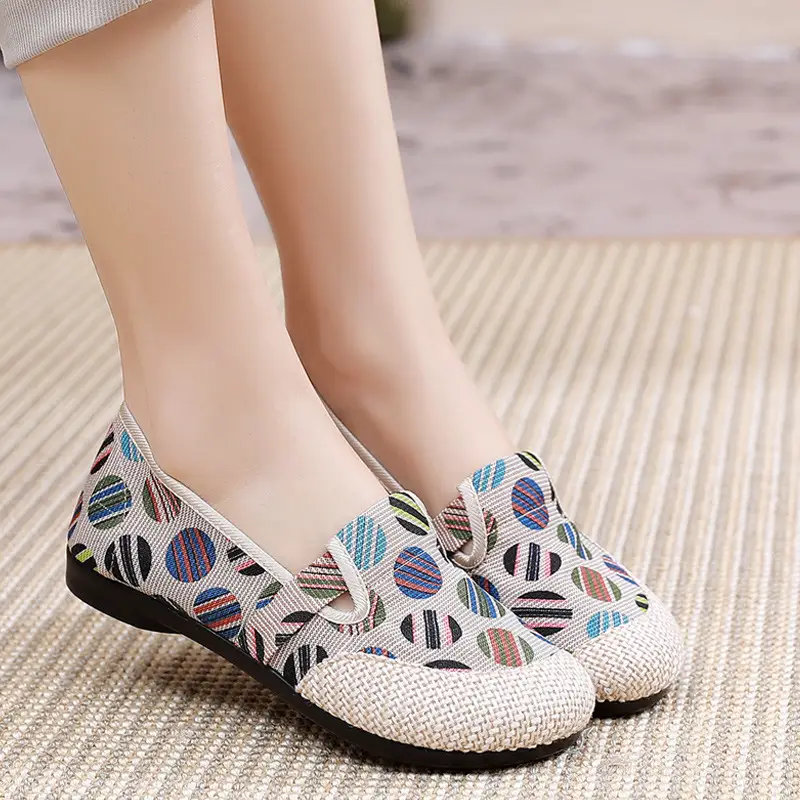 Women's Printed Linen Slip-on Shoes for Summer - Image 2