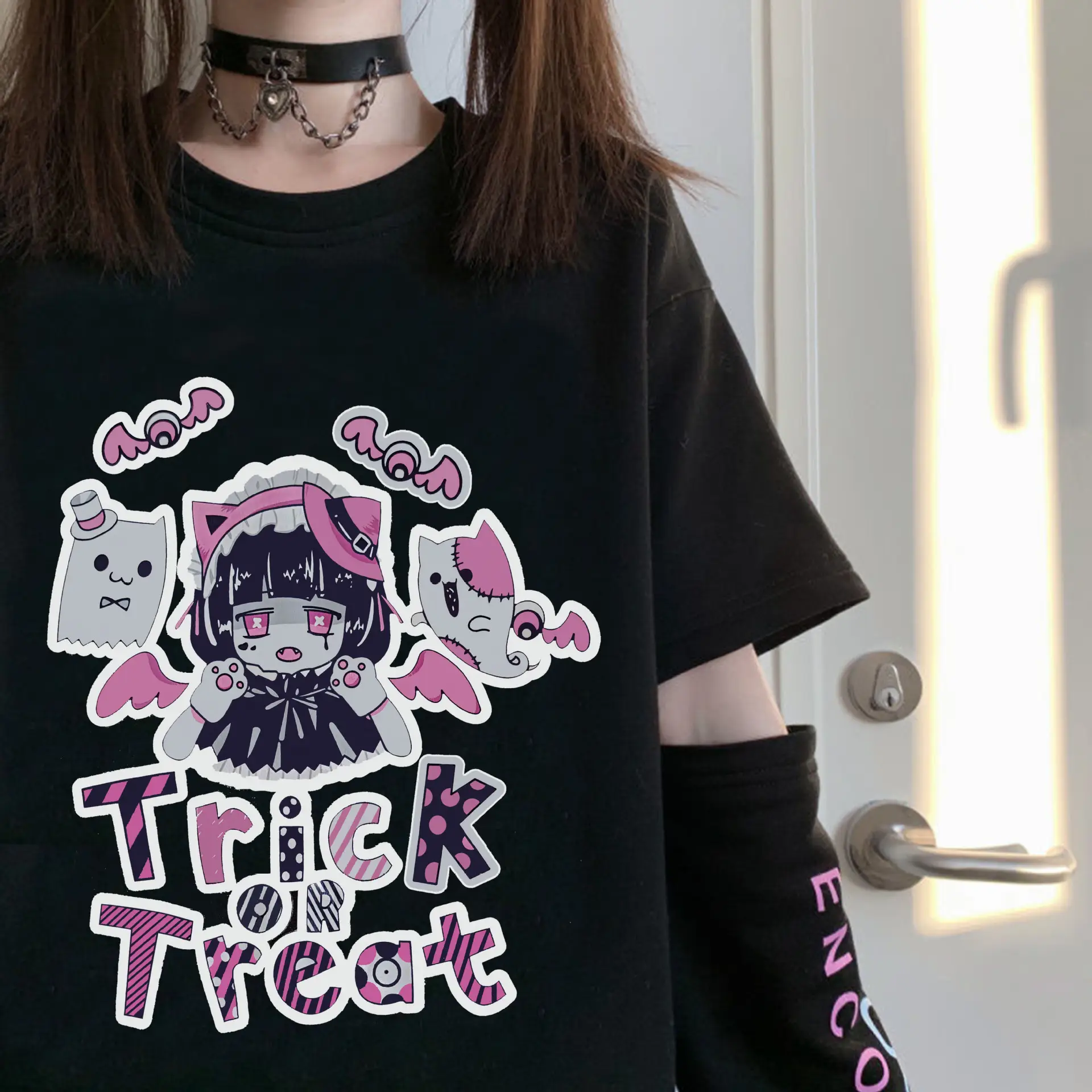 Women 2022 Velvet T-Shirt with Pink Bear Print